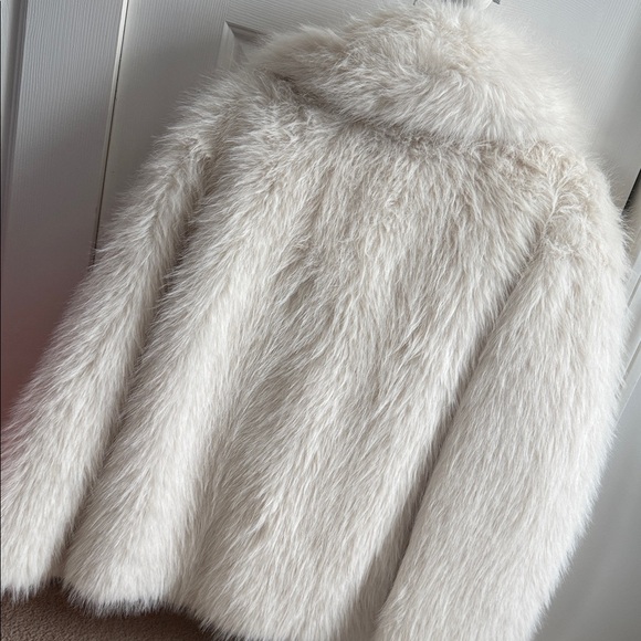 SCOOP Off-White Teddy Jacket - Picture 3 of 4